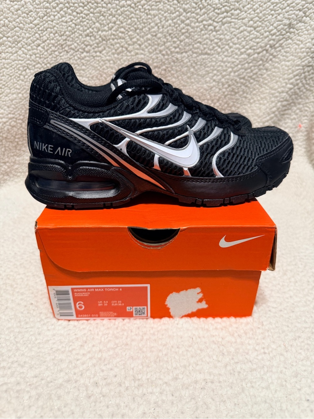 Nike Black and White Women's Air Max Torch 4 Sneakers Size 6